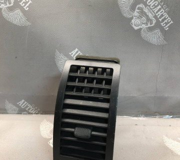 Дефлектор повітряний правий VW Polo 2001-2009 6Q0819704