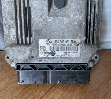 03g906021tb блок управління двигуном ЕБУ Skoda Octavia A5