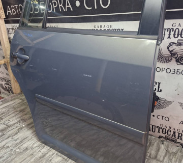 Дверка задня права Volkswagen Touran 21619526