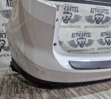 бампер задній ford C-Max 2003-2019 21643767