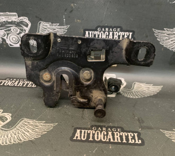 замок капота Audi A3 8L 8l0823509