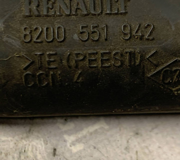 Патрубок інтеркулера Renault Laguna III 2.0 dci 8200551942
