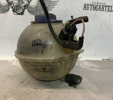 Розширювальний бачок Volkswagen, GOLF IV, AUDI A3 S3 8L 1j0121407b