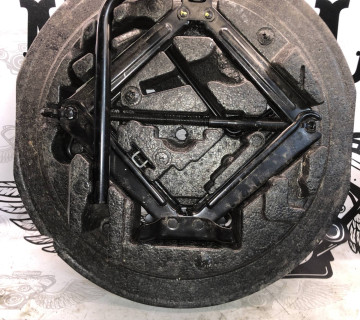 460883734,13107800-46,13500010 Вкладиш домкрат ключ колесний Opel Corsa d