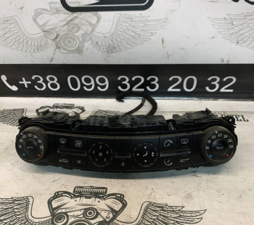 Блок управління клімат контролем Mercedes E-class W211 2118300090