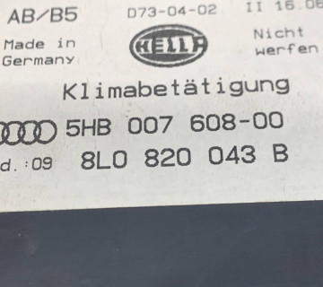 Блок панель управління кліматом Audi A4 B5 8L0820043B