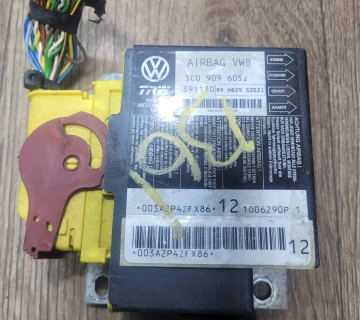 Блок управління airbag Volkswagen Passat B6 3c0909605j