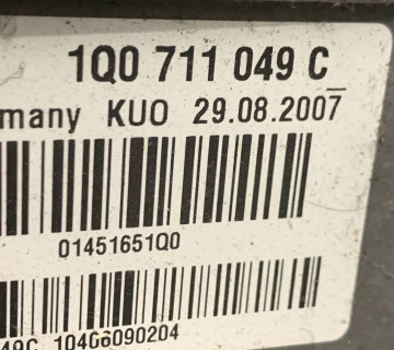 Куліса перемикання КПП 6 ступка VW Golf Plus Skoda Octavia A5 1.4 16V TSI 1q0711049c