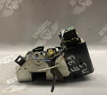 Замок задніх правих дверей BMW E39 8166245