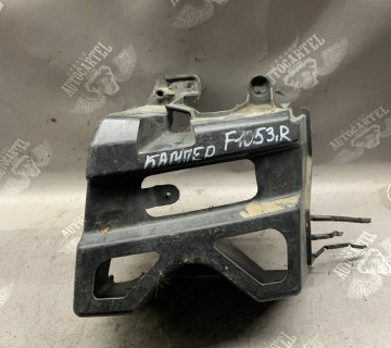 Кронштейн (кріплення) заднього бампера правий Renault Laguna 3 852880001r