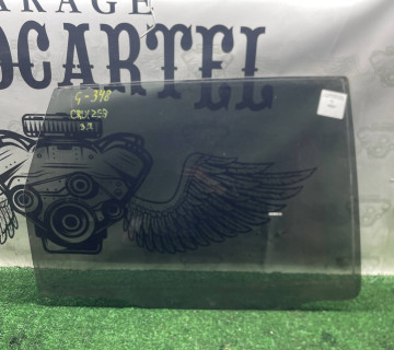 Скло двері заднє праве Chrysler Cruizer 21107238