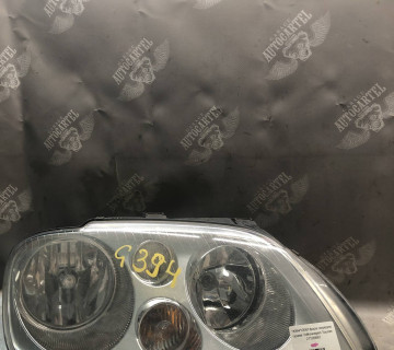 1t0941006f фара передня права Volkswagen Touran 21109867