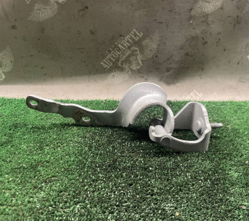 Петля кришки багажника права AUDI A3 8P 8P4827300A