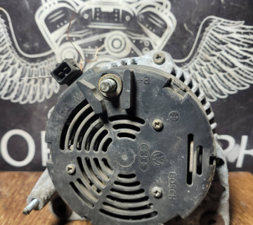 037903025c 1.6 Генератор 037903025C 90A VW Golf 4, Bora, Jetta, Skoda Octavia, Audi A3