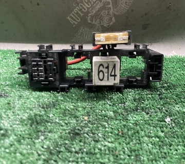 Блок реле Audi A6 C6 2.0 4e0937503d