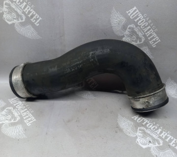 Патрубок інтеркулера VOLKSWAGEN CADDY 3 2004-2010 1,9 TDI 3c0145762n