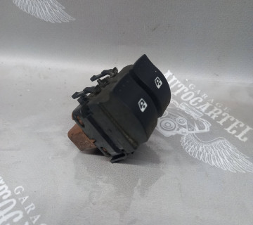 Кнопки управління склопідйомником Renault Scenic Megane 315050b