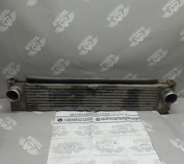 Радіатор інтеркулера 06- Mercedes-Benz Vito W639 03-14 A6395010801
