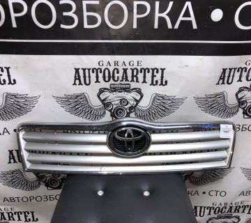 Решетка радиатора Toyota Avensis T25 2003-2006 год дорестайлинг 5311405060