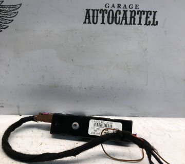 Підсилювач антени Mercedes E-class (W212) 2009-2016 A2048200089
