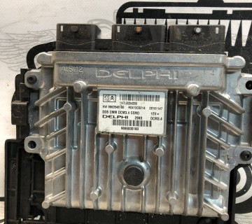 Блок керування двигуна Peugeot 407 Citroen C5 2,0HDI 9663548180, 9666266580, 9663556280, 1943VL, DCM3.4