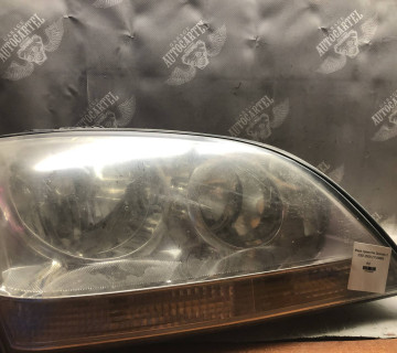 Фара права Kia Sorento 2 2002-2009 21104800