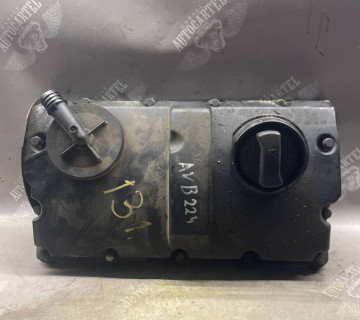 Кришка клапанів Volkswagen Golf passat b5 1.9 tdi 038103475q