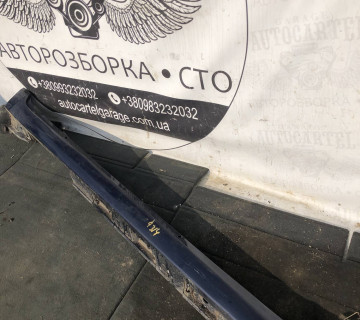 Бокова накладка поріг Toyota Avensis T27 права 21974328