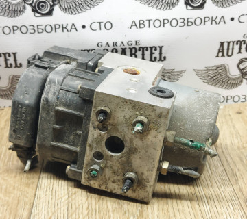 Блок ABS Renault Clio II 8200085584