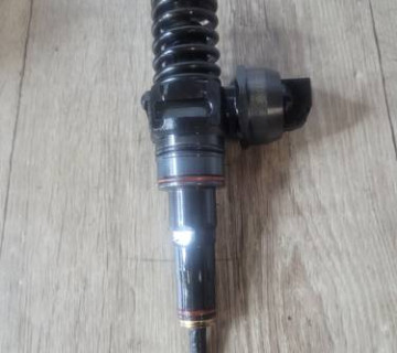 Форсунка VAG, (AWX, AVF) 1.9TDI, Bosch 038130073ar