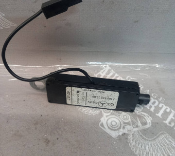 Підсилювач антени Mercedes B-class (W245) 2005-2011 a1698200489