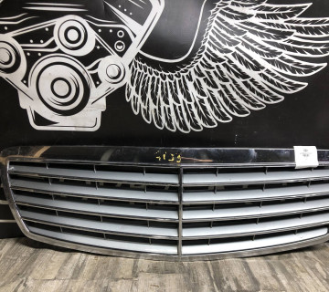a2118800383 21613227 Решітка радіатора Mercedes E-class W211