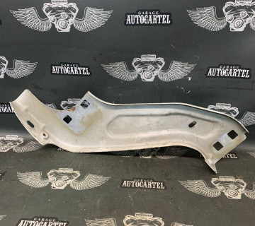 Кронштейн кріплення передньої панелі правий (дифузор) CITROEN BERLINGO 2,7213WQ