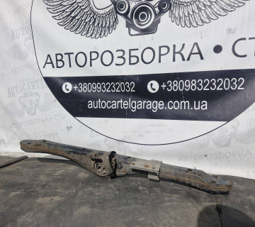 Траверса кпп (лапа кріплення, балка) Touareg (2003-2006) дорестайл, 7L6399227C