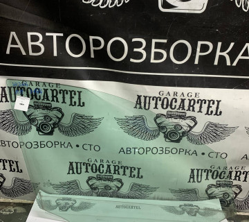 Скло дверей переднє праве Mercedes W204 43r-001582, 21800740