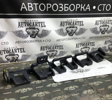 Кріплення бамперу зад ford kuga mk2 cv44-17b861-a