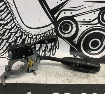 Підрульовий перемикач Mercedes C-class W203 A2035450410