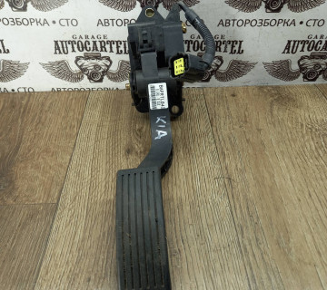Педаль газу Kia Sorento 2.5, 10730006