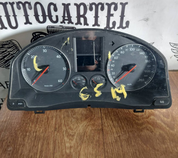 Щиток приладів VW Golf Plus 1.9 TDI 1K0920862B