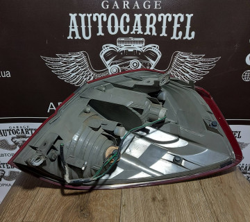 Ліхтар лівий Subaru Outback універсал Koito 22020952