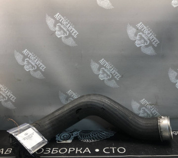 Патрубок інтеркулера лівий Mercedes W211 3.0 CDI A2115282482