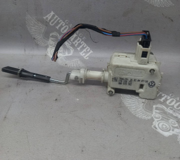 Привід замка лючка паливного баку електр VW Touran 10-15 1t0810773