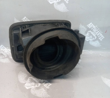 Лючок паливного баку Bmw e90 e91 7073961, 21529818