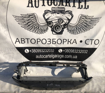 Підсилювач переднього бампера Renault clio 2