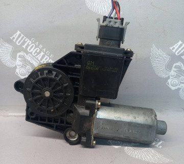 0130821789 Моторчик склопідйомника передні праві двері Mitsubishi Space Star 1998—2004