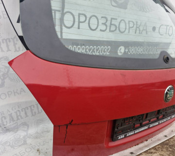 Задня ляда кришка багажника Skoda fabia 2 Універсал 2007-2014 21569210