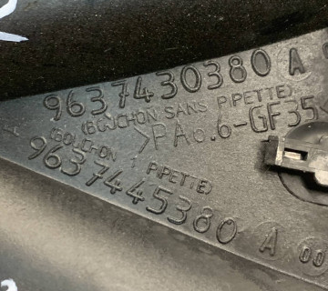 Впускний колектор peugeot 206 1.1 бензин 9637430380a