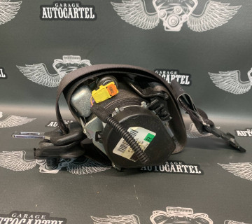 13394805 Передній ремінь безпеки Opel Astra J 2009—2015