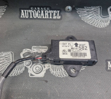 Антена безключового доступу MN141582 994034 Lancer X Mitsubishi