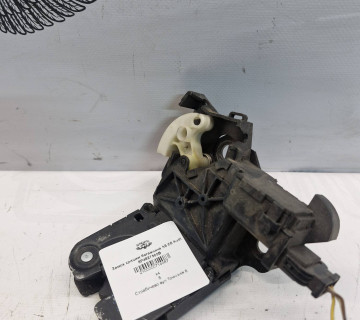Замок кришки багажника A6 C6 Audi 8P4827505B